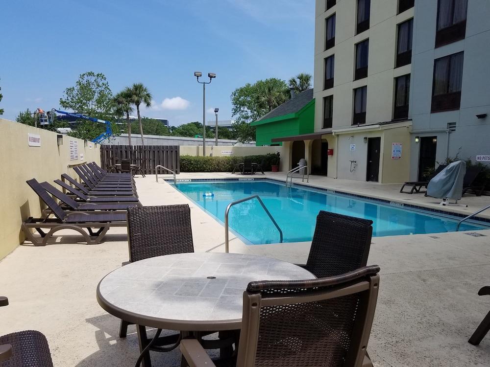 Wyndham Garden Hotel - Jacksonville Eksteriør billede